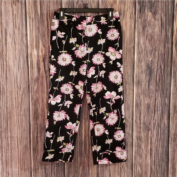 3 for $25 Rafaella Capris - Picture 1 of 8